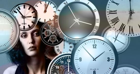 Hands on clock are overlapped, someone is thinking about me: What does it mean when a watch shows the same digits