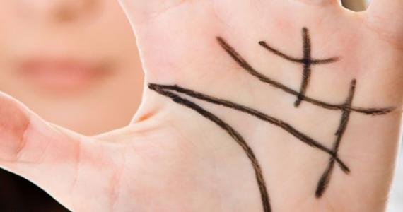 Left hand reveals the future, right the past - Learn to properly interpret your palm lines