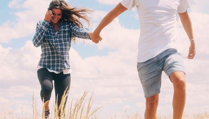 Zodiac signs on the first date