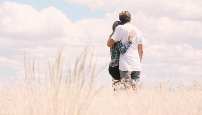 Love and War: How Each Zodiac Sign Behaves in a Relationship