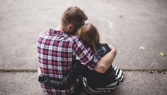 HOROSCOPE AND MEN IN LOVE: Cancer fulfills all wishes to woman he loves, Scorpio gives up all the vices because of her