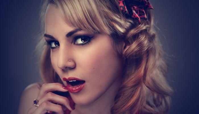 Zodiac signs and physical appearance: Aries are strong and have strong facial features, Cancer have a round face and prominent cheekbones
