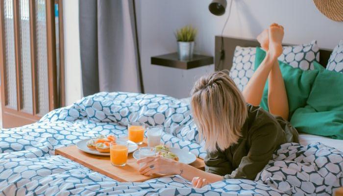 Zodiac signs and cheating: Unfaithful Libra dresses up, Leo pampers, Virgo criticizes